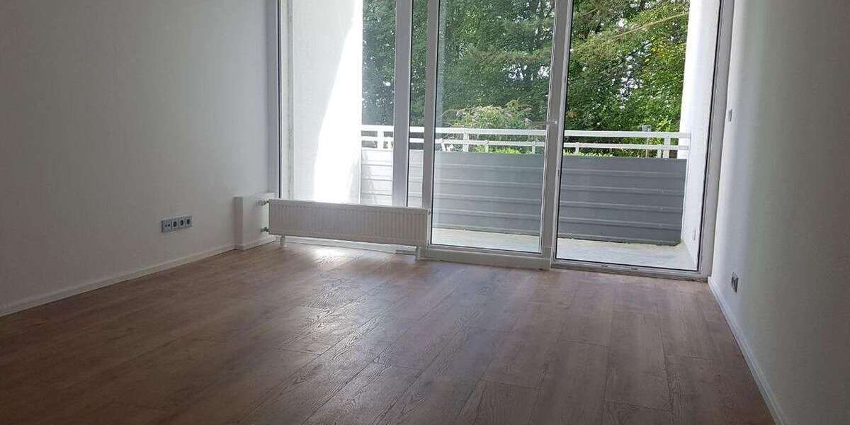 Etagenwohnung Steinbach - 2 Zimmer, 60 m&sup2;, 900&euro; | Angebot:26071320