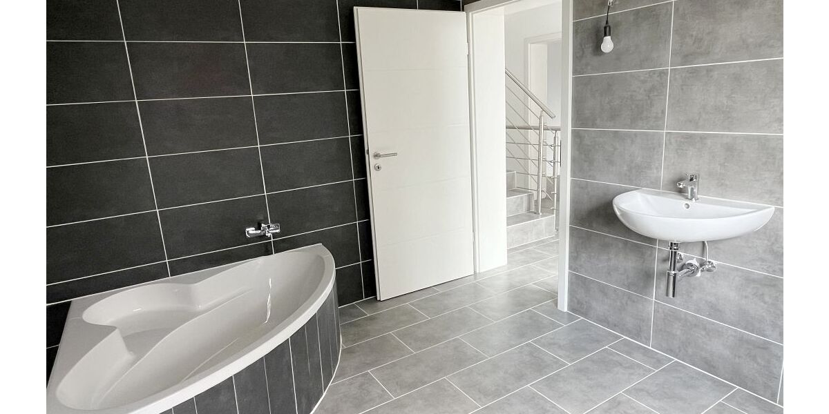 Attraktives Wohnhaus mit Einliegerwohnung für die große Familie - Einfamilienhaus Weiterstadt-Schneppenhausen Weiterstadt | Angebot:17480865