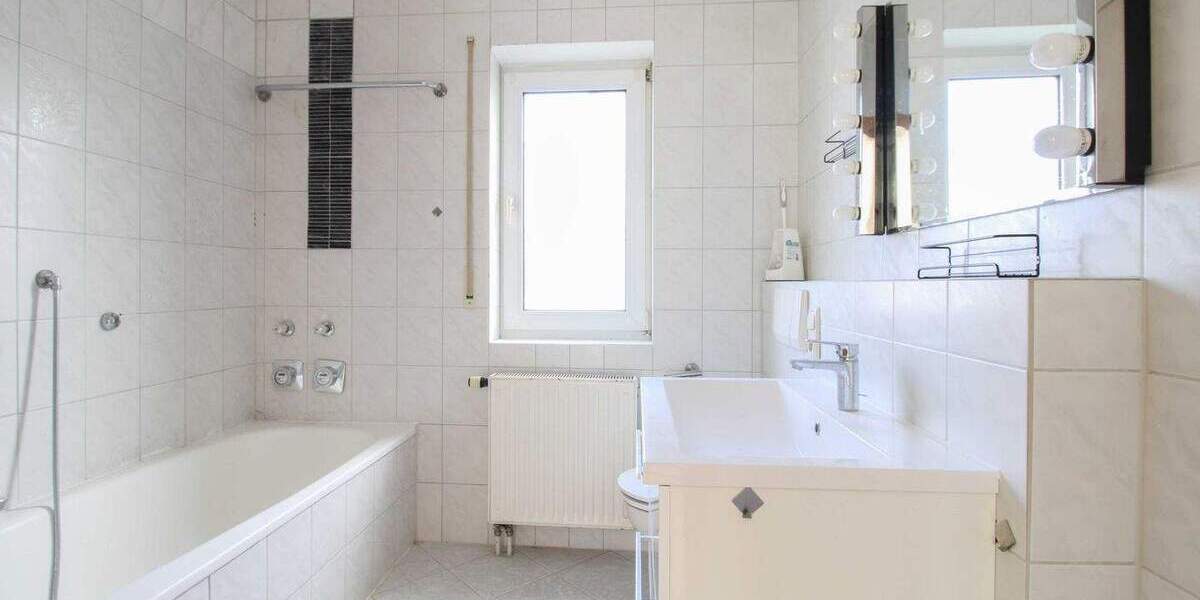 Großzügige 4-Zimmer-Eigentumswohnung mit Balkon in ruhiger Lage von Langenselbold 4 zimmer