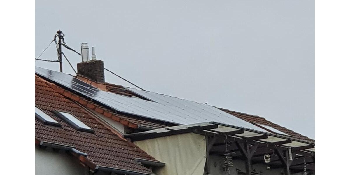 Zwei Familienhaus zu verkaufen 7 zimmer