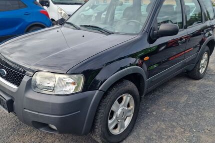 Ford Maverick 203.000 km 2.300 € Büdingen 63654