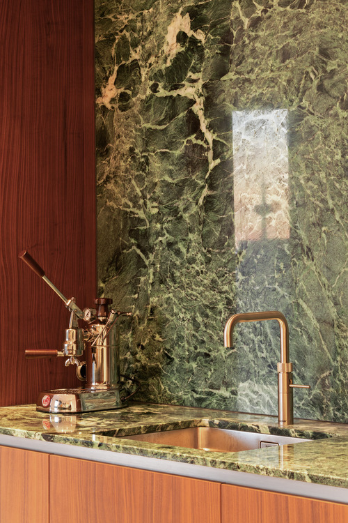 Frankfurts neue Ikone: Wohnen im 25. Stock des FOUR - Opernplatz, Skyline, Stille 2 zimmer