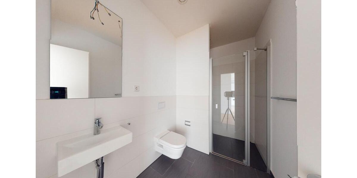 Erdgeschoßwohnung Frankfurt am Main Sachsenhausen - 2 Zimmer, 85 m&sup2;, 1.495&euro; | Angebot:26235187