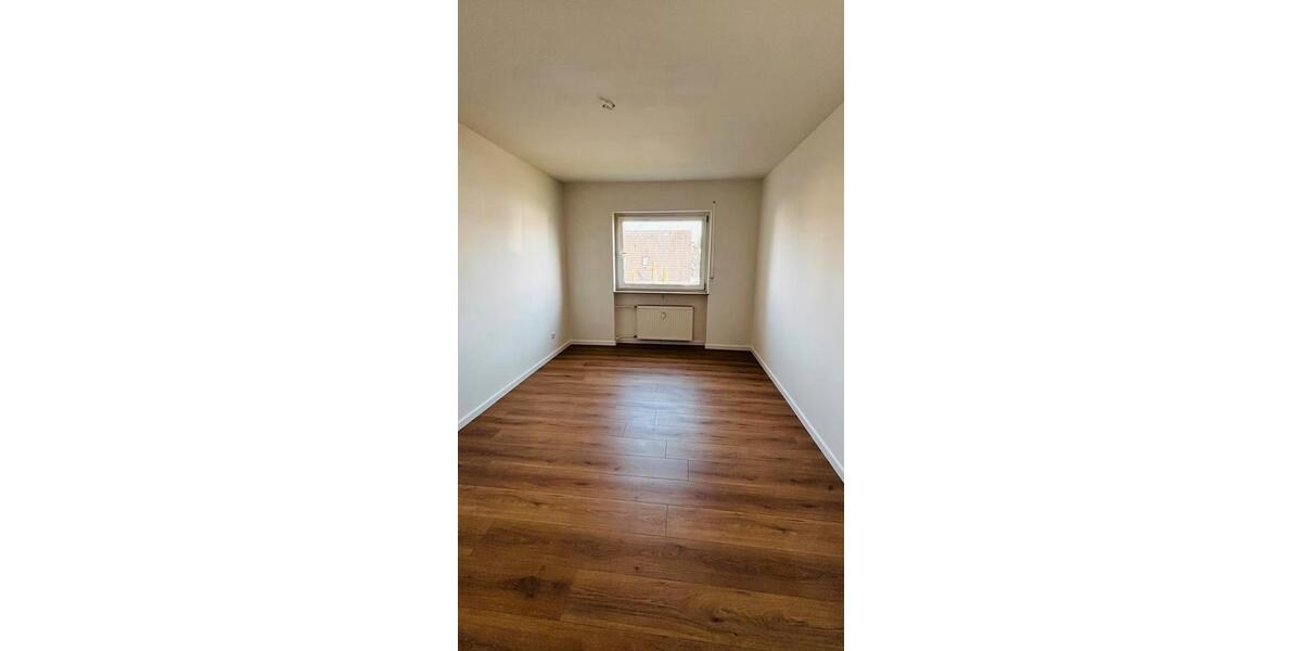 Etagenwohnung Groß-Gerau Gerau - 3 Zimmer, 93 m&sup2;, 1.190&euro; | Angebot:26231058