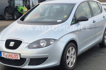 Seat Altea 100.000 km 6.500 &euro; Frankfurt am Main 65933