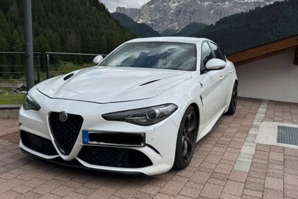 Alfa Romeo Giulia 69.000 km 52.200 &euro; Frankfurt 60528