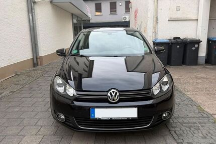 VW Golf 124.650 km 8.499 &euro; Rüsselsheim 65428