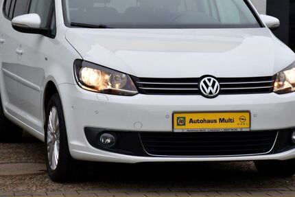 VW Touran 212.000 km 5.900 &euro; Limeshain 63694