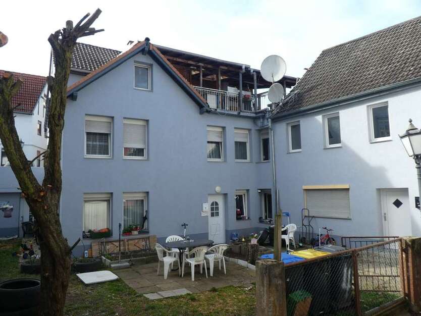 Haus zum Kaufen in Friedberg 480.000 € 306 m² 14 zimmer