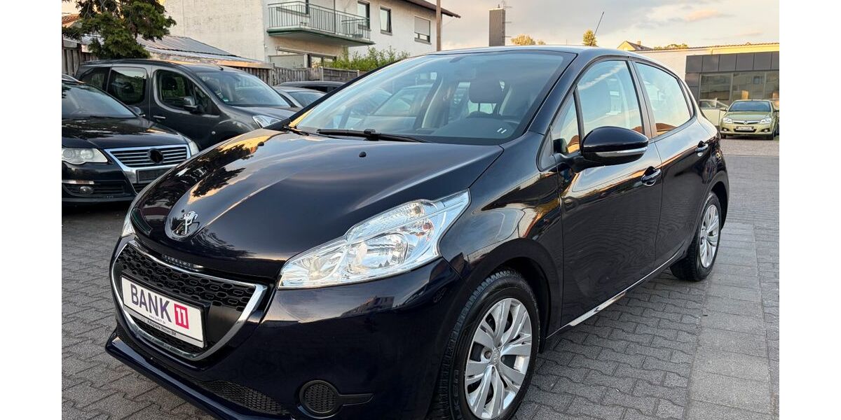 Peugeot 208 27.500 km 6.490 &euro; Egelsbach 63329