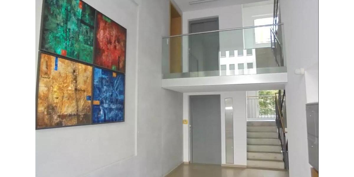 Etagenwohnung Offenbach am Main Hafen - 3 Zimmer, 79 m&sup2;, 1.980&euro; | Angebot:26207343