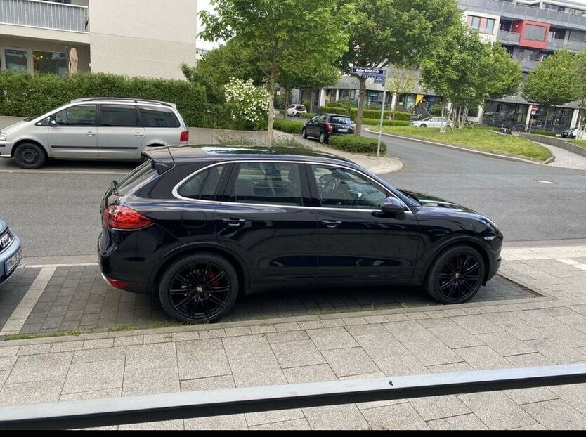 Cayenne