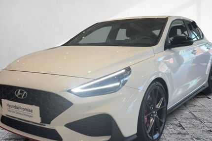 Hyundai i30 3.818 km 37.490 &euro; Frankfurt 60314