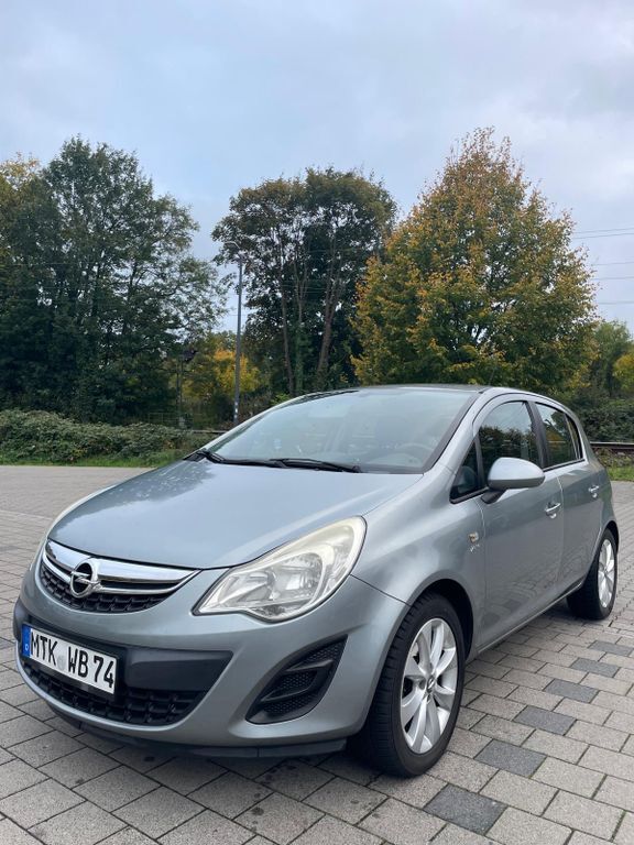 Opel Corsa 71.000 km 4.990 € Hattersheim 65795
