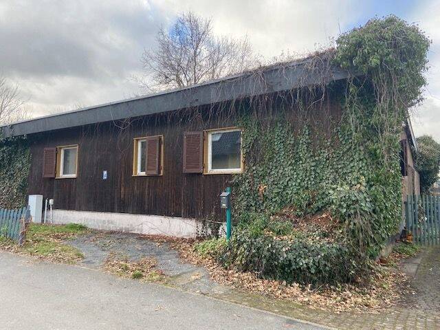 Gundernhausen: Abriss-Grundstück in Feldrandlage zimmer