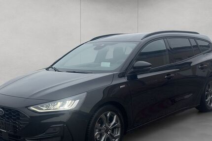 Ford Focus 12.032 km 23.550 &euro; Frankfurt 60386