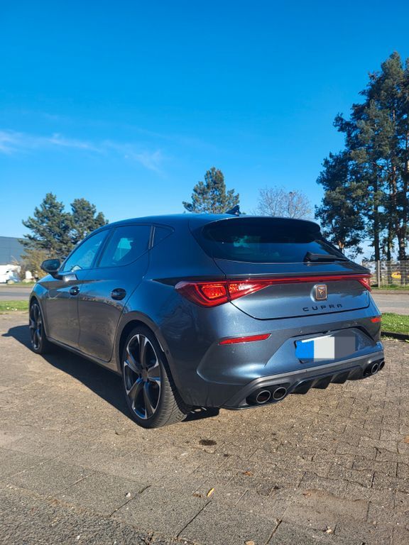 Cupra Leon 26.000 km 29.500 € Eschborn 65760