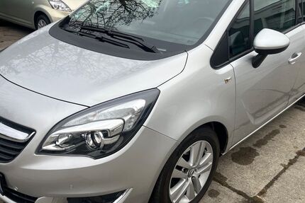Opel Meriva 78.000 km 8.989 &euro; Dreieich 63303