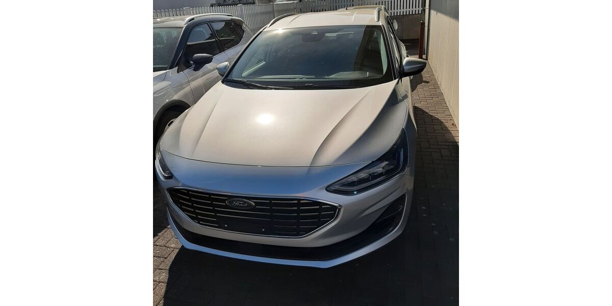 Ford Focus 34.000 km 18.000 &euro; Wehrheim 61273
