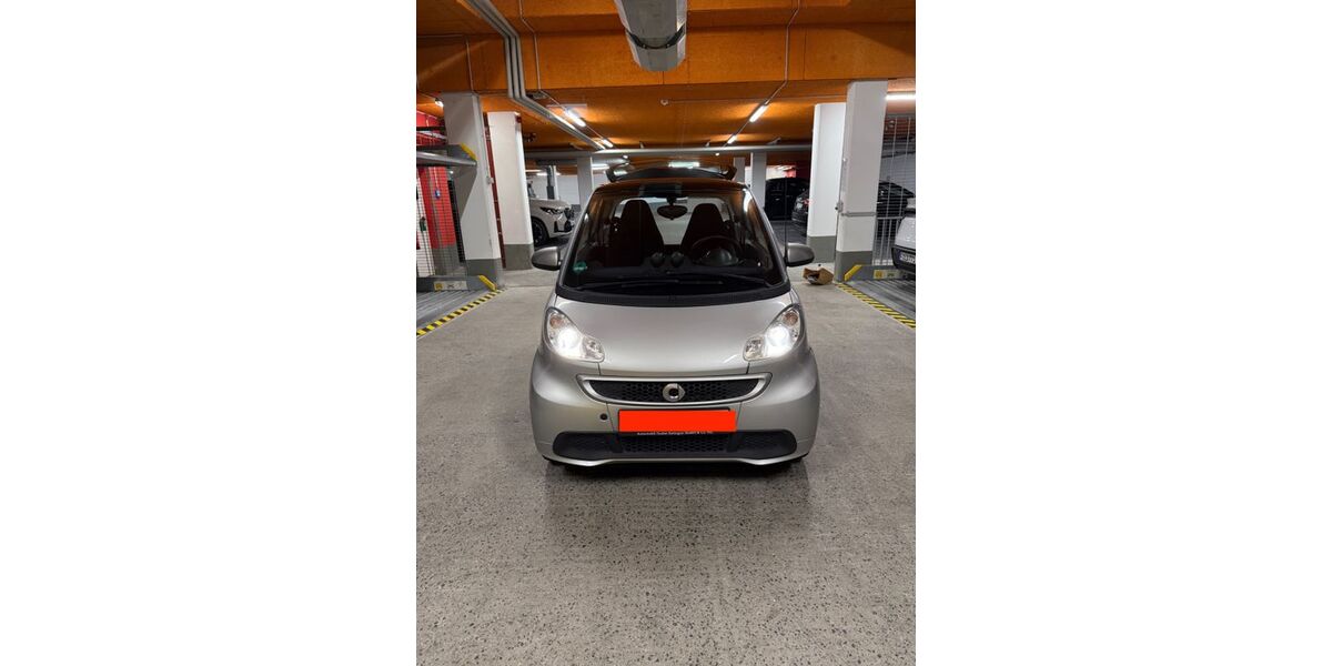 Smart ForTwo 92.350 km 5.499 &euro; Frankfurt 60438