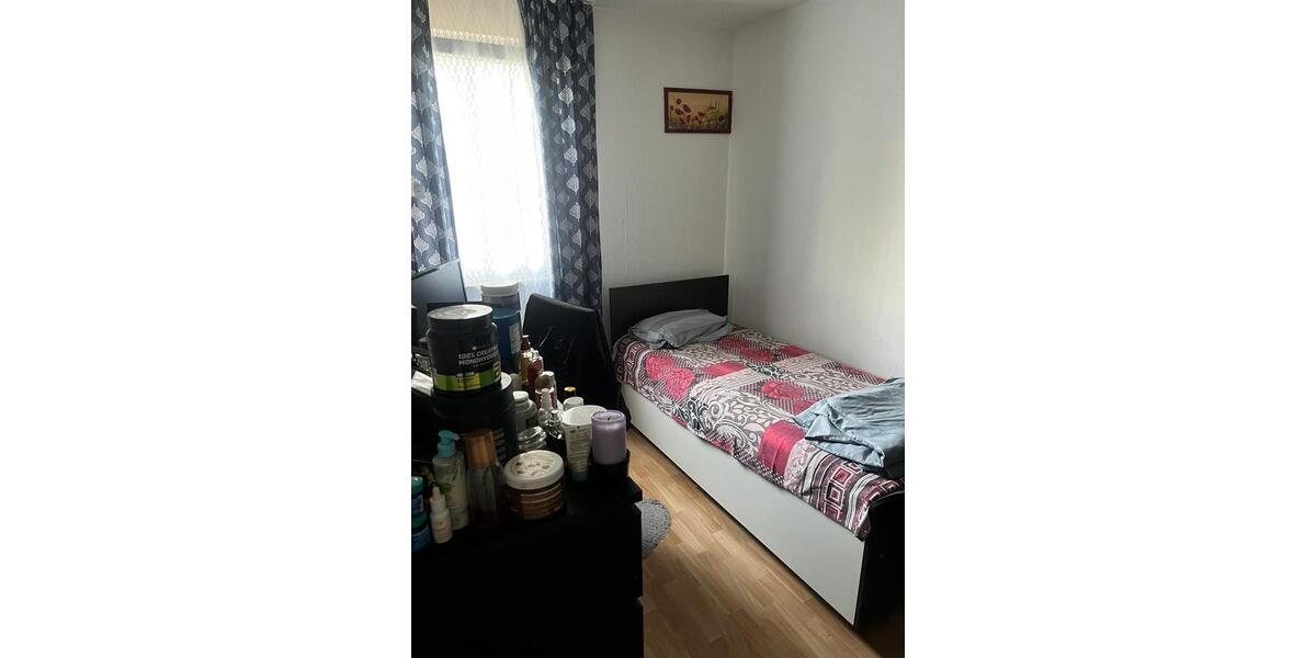 Etagenwohnung Frankfurt am Main Sachsenhausen Süd - 3 Zimmer, 70 m&sup2;, 300.000&euro; | Angebot:26119334
