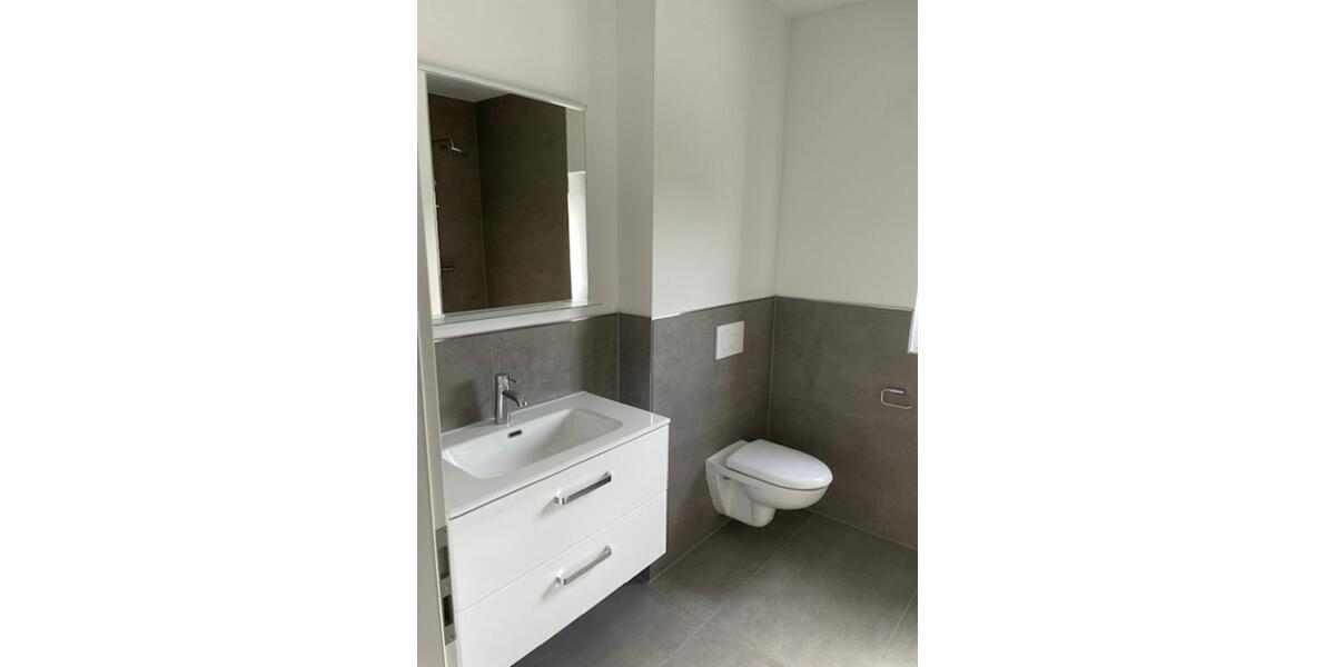 Doppelhaushälfte Hofheim am Taunus - 6 Zimmer, 160 m&sup2;, 2.910&euro; | Angebot:25934028