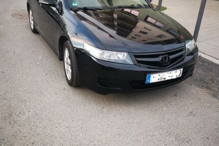 Honda Accord 320.000 km 2.500 &euro; Frankfurt am Main 60488