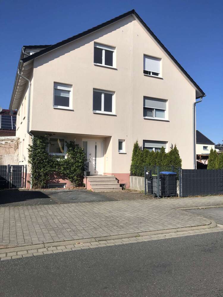 Haus zum Mieten in Egelsbach 2.750 € 190 m²
