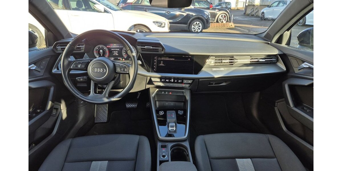 Audi A3 35 TDI advanced Rückfahrkamera, Navigation, App 109.521 km 20.990 &euro; Rodgau 63110