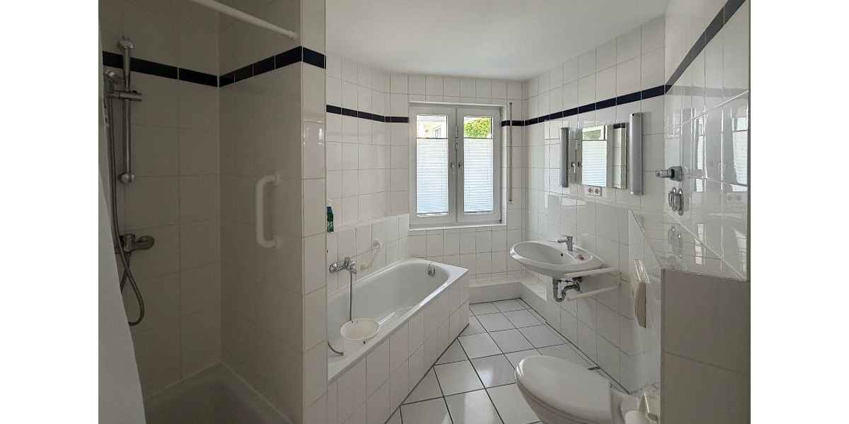 Wohnen in beliebter Lage von Kronberg im Taunus-Schönberg - Etagenwohnung Kronberg | Angebot:27333324