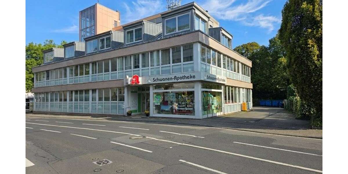 Einzelhandel in Hofheim 3.072,88 € 92 m² zimmer