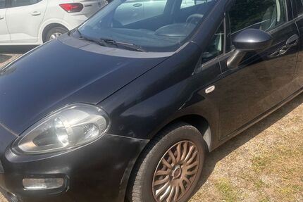 Fiat Punto 195.000 km 2.990 € Hanau 63452