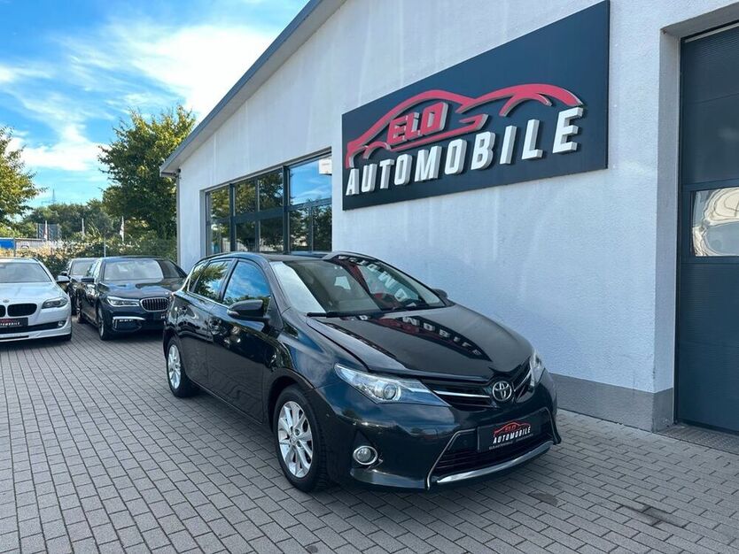 Auris