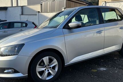 Skoda Fabia 122.964 km 7.500 &euro; Hofheim am Taunus 65719