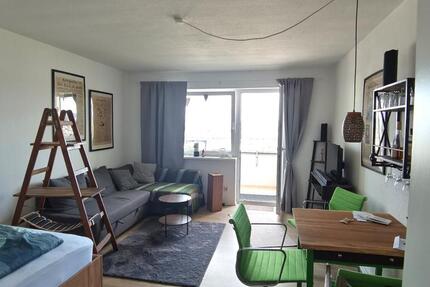 Mit Blick| Charmante 1-Zimmer-Wohnung im 11. Stock