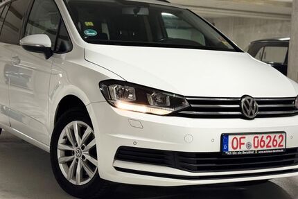 VW Touran 146.698 km 11.270 &euro; Mainhausen 63533