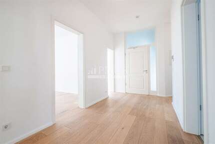 Wohnung zum Kaufen in Frankfurt 1.188.000 € 120 m² 4 zimmer