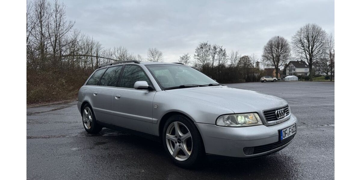 Audi A4 488.531 km 2.299 &euro; Mainhausen 63533