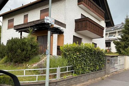 Haus Kleinostheim - 8 Zimmer, 280 m&sup2;, 590.000&euro; | Angebot:26552275