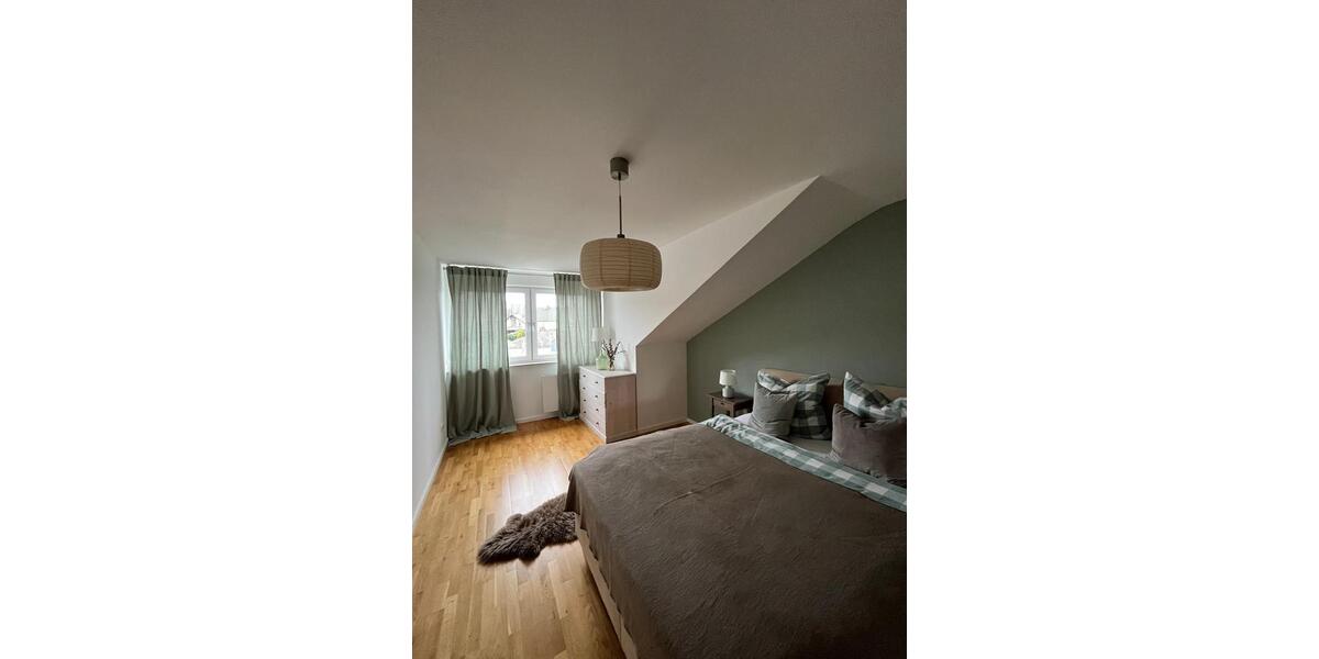 Dachgeschoßwohnung Friedrichsdorf - 2 Zimmer, 67 m&sup2;, 290.000&euro; | Angebot:26575941