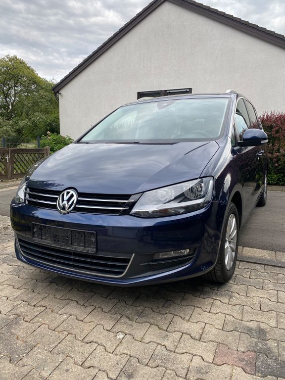 VW Sharan 176.637 km 11.990 € Rosbach 61191