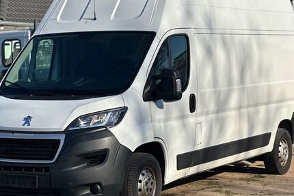 Peugeot Boxer 127.000 km 13.990 € Darmstadt 64293