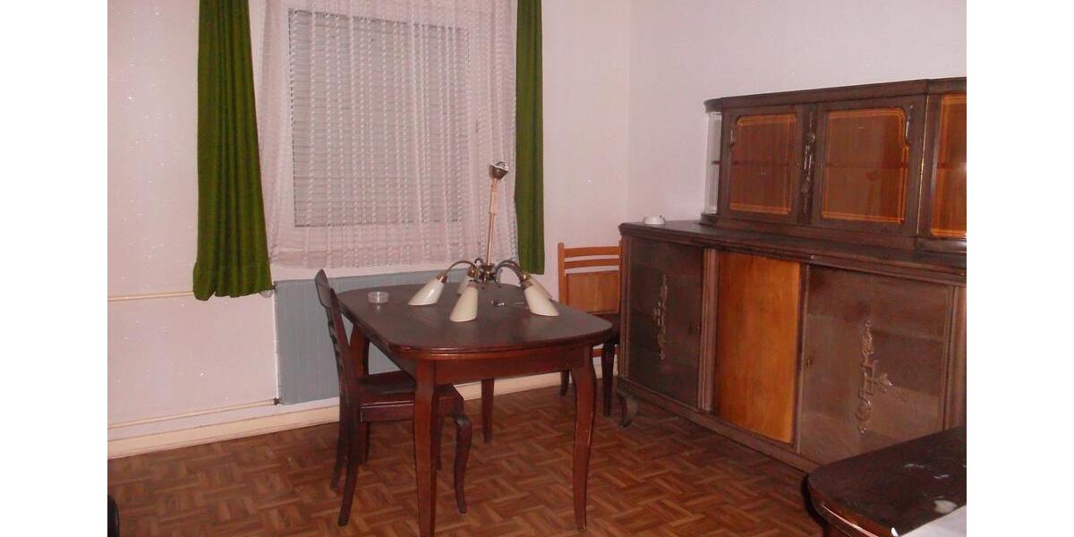 Doppelhaushälfte mit Zisterne 4.5 zimmer