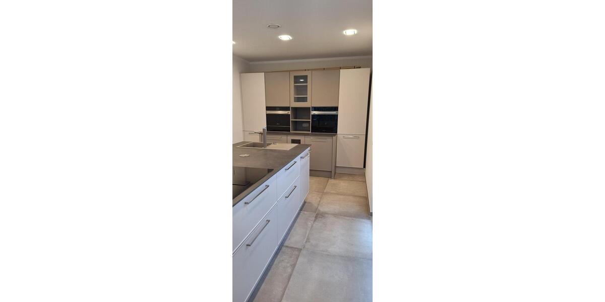 Einfamilienhaus Bad Vilbel - 6 Zimmer, 201 m&sup2;, 3.450&euro; | Angebot:26237395