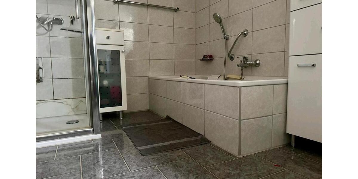 Erdgeschoßwohnung Freigericht - 4 Zimmer, 112 m&sup2;, 1.040&euro; | Angebot:26268497