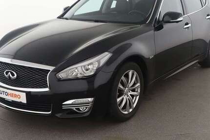 INFINITI Q70 58.055 km 21.370 € Frankfurt am Main 65936