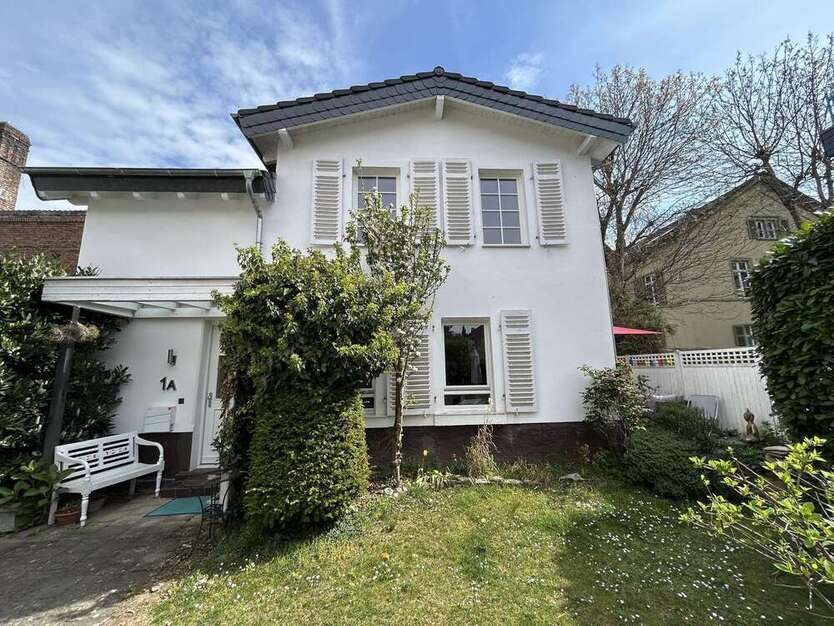Haus zum Mieten in Bad Soden a.T. 1.990 € 90 m²