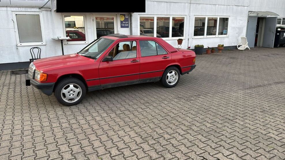 Mercedes-Benz 190 143.824 km 6.750 € Frankfurt am Main 60487