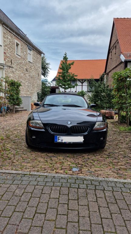 BMW Z4 199.843 km 13.500 € Oberursel 61440