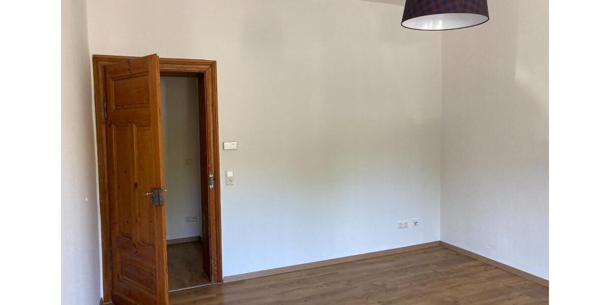 Erdgeschoßwohnung Aschaffenburg Damm - 2 Zimmer, 57 m&sup2;, 695&euro; | Angebot:25636540